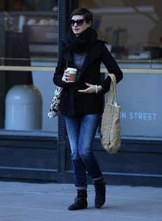 Anne Hathway 